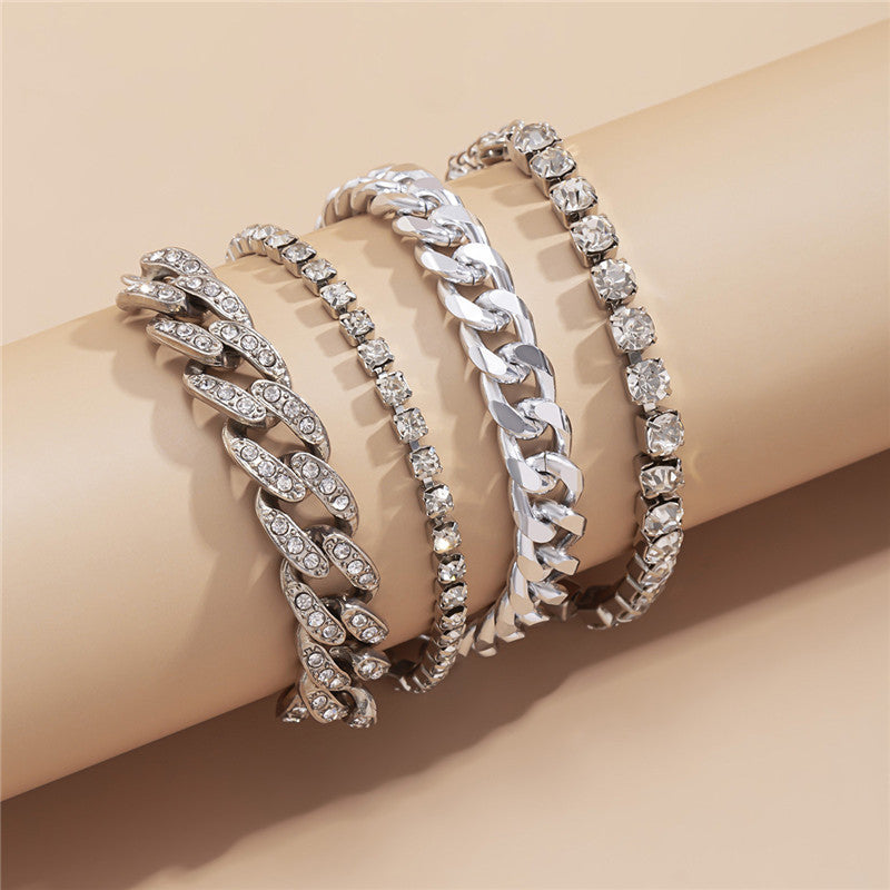 Modisches und trendiges Damenarmband mit Diamantbesatz - ChMode
